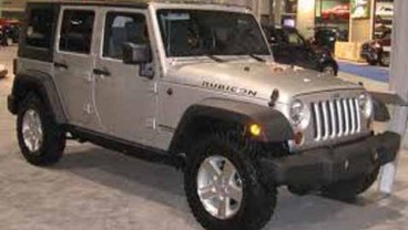 Jeep Wrangler Raih Penghargaan Hottest 4x4 SUV